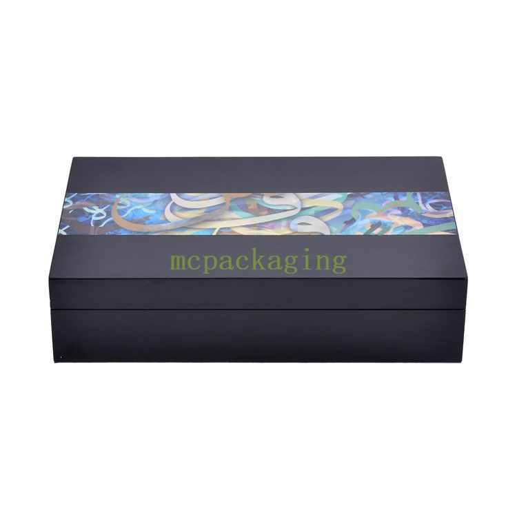 KSA Riad Temporada Carrefour Ramadan Box 2023 Ramadan Box de regalo Calendario Ramadán Box EAU