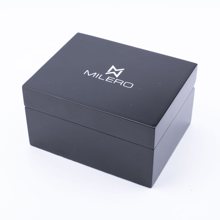 Caja de empaquetado del reloj de madera del logotipo de encargo de lujo del OEM en existencia para el regalo