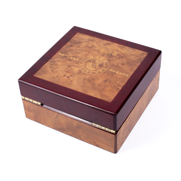 Cajas de aceite esenciales de madera pintadas a medida
