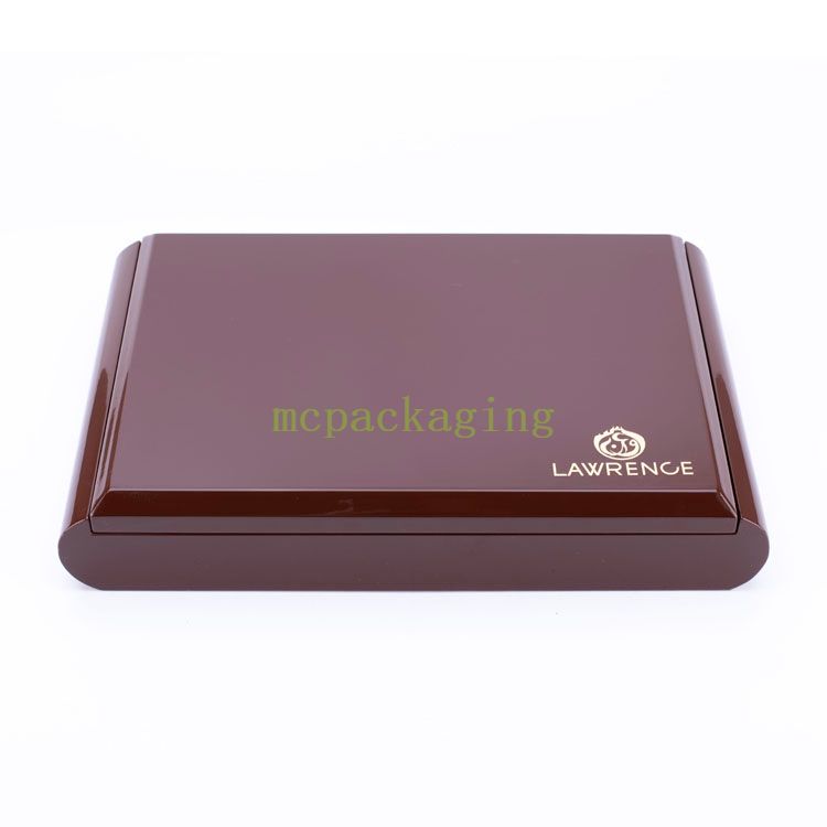 KSA Riad Temporada Caja de madera para la boda Fechas de madera de chocolate Patrón de tostadas Ramadán Ramadán