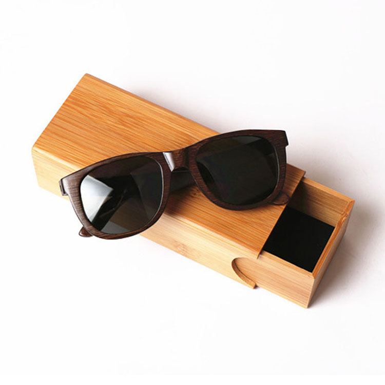 Caja de empaquetado de gafas de sol de lujo con logotipo personalizado de gama alta para regalo, caja de madera de gafas de cuero de PU roja