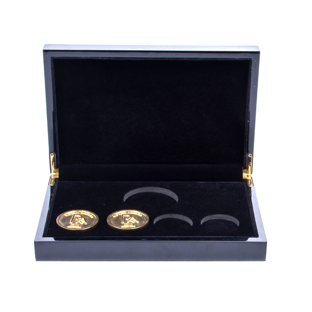 Caja de caja de almacenamiento de coleccionistas de monedas de madera múltiples con bandejas de madera