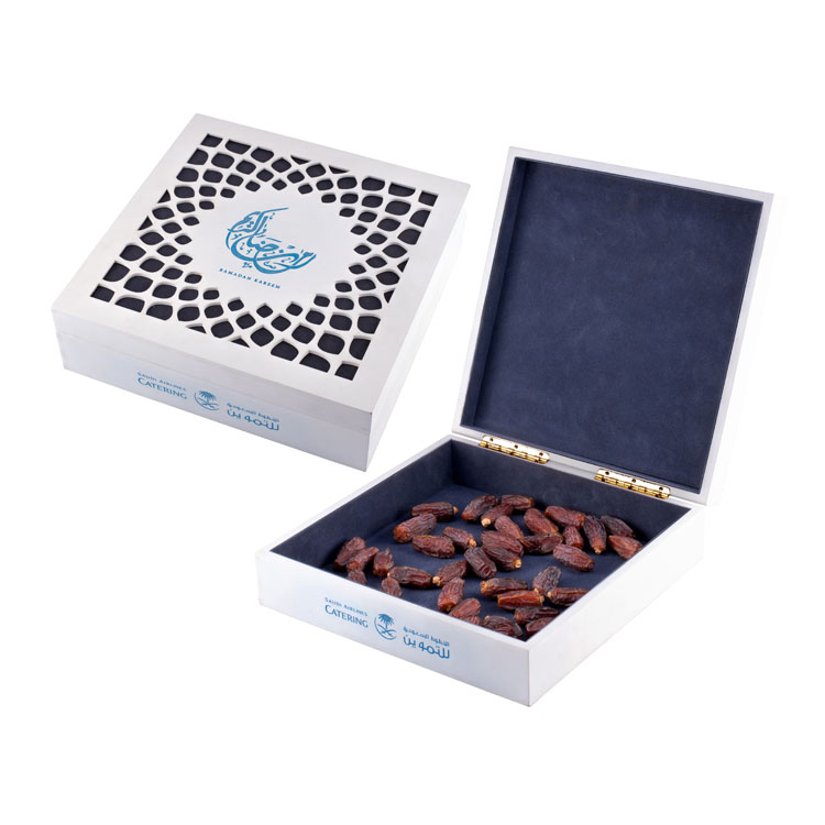 Caja Ramadán blanca única grabada con láser