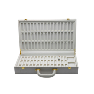 Caja de envasado de regalo cosmético de cuero blanco con frase de brazalete