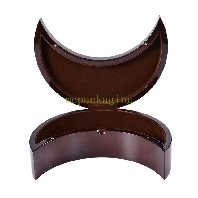 KSA Jeddah Season Moon Shape Wood Chocolate Fechas de chocolate GFT Display en Dubai