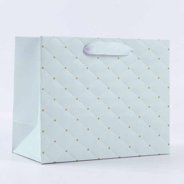bolsa de papel con cinta en relieve de papel especial