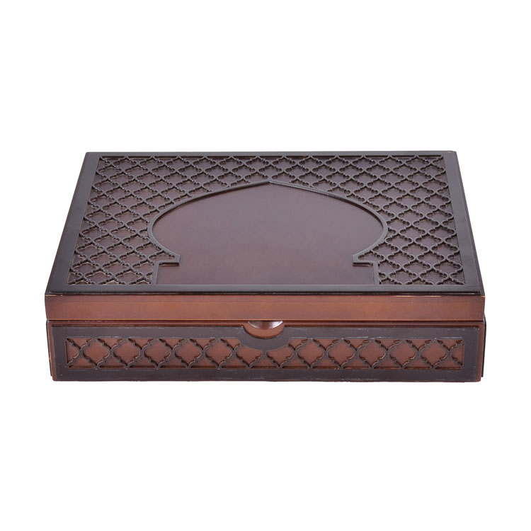 Caja de regalo de Ramadán de madera en forma de mezquita con acabado mate para envases de citas y dulces