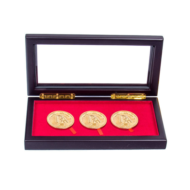 LOGO DE LUXURO Custom 3 Monedas de colección de tragamonedas Caja de madera Souvenir MDF Moda de plata de madera para exhibición de madera de madera