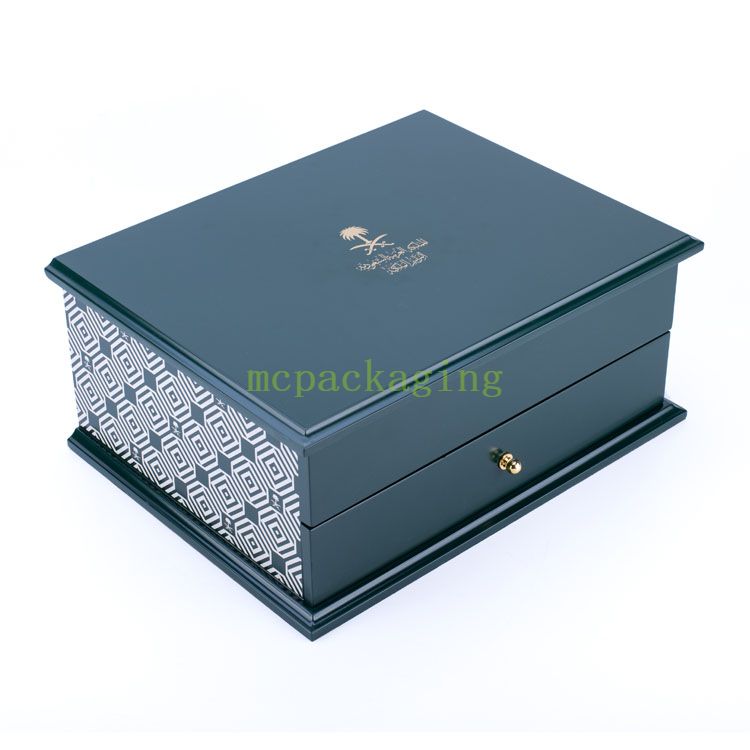 KSA Jeddah Season Luxury Pascua Sun Shape Brown Chocolate Caja de madera para Ramadán
